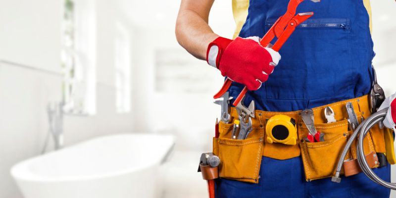 Como Evitar Golpes na Contratação de Encanador em Petrolina